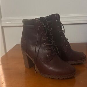 Burgundy Lace-Up Heeled Boots timberland